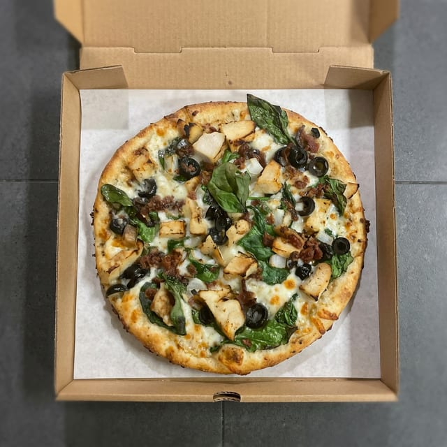 The Islander Pizza.